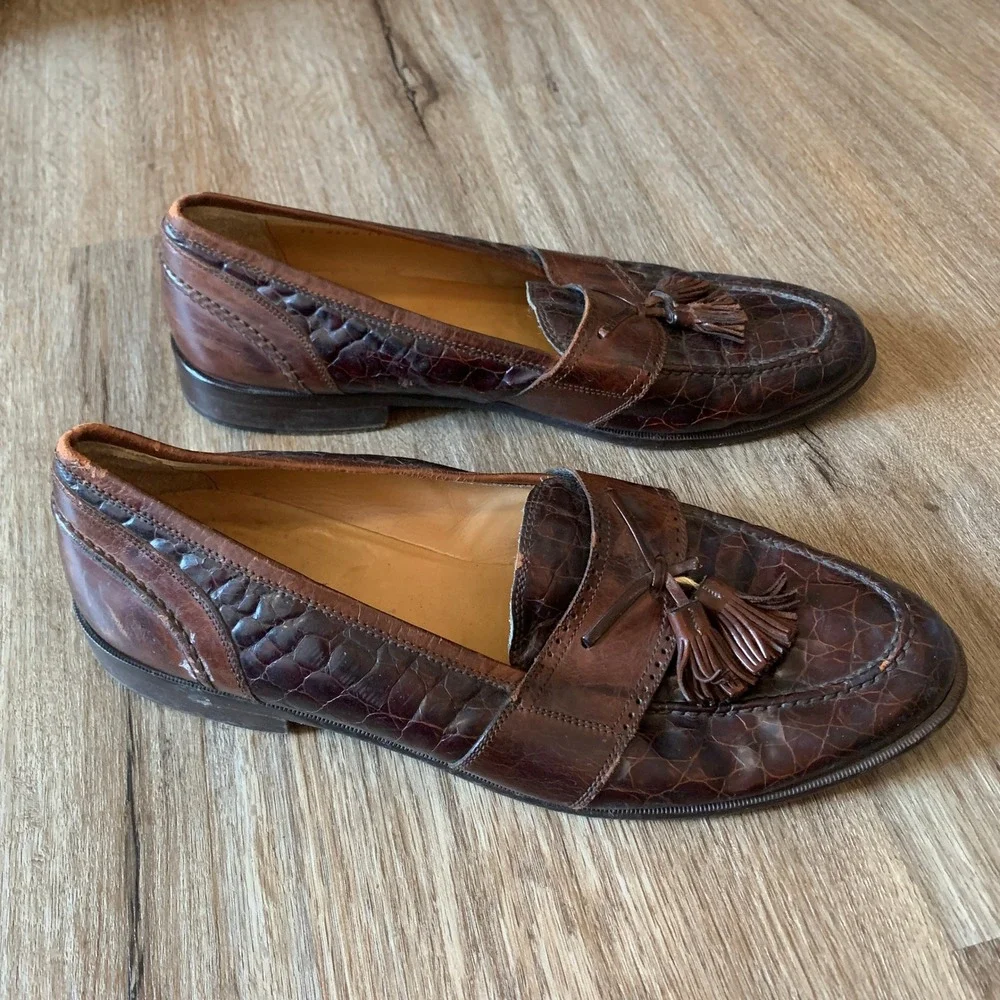 Johnston & Murphy brown crocodile leather tassel loafers - made Italy -size 11.5